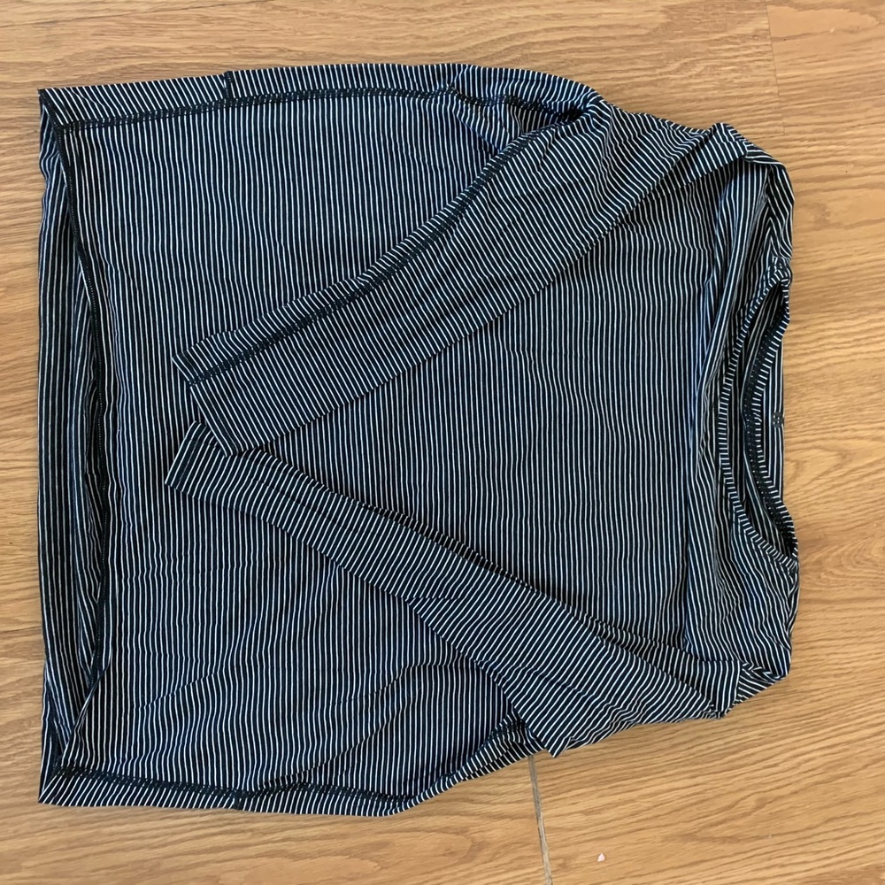 Lululemon Athletica Back in Action Long Sleeve